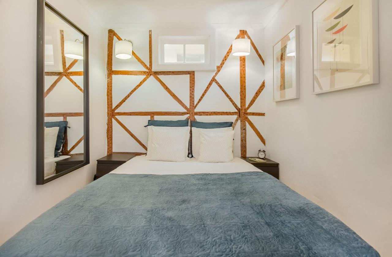 Appartement Unique and Stylish Flat in Historic Lisboa Extérieur photo
