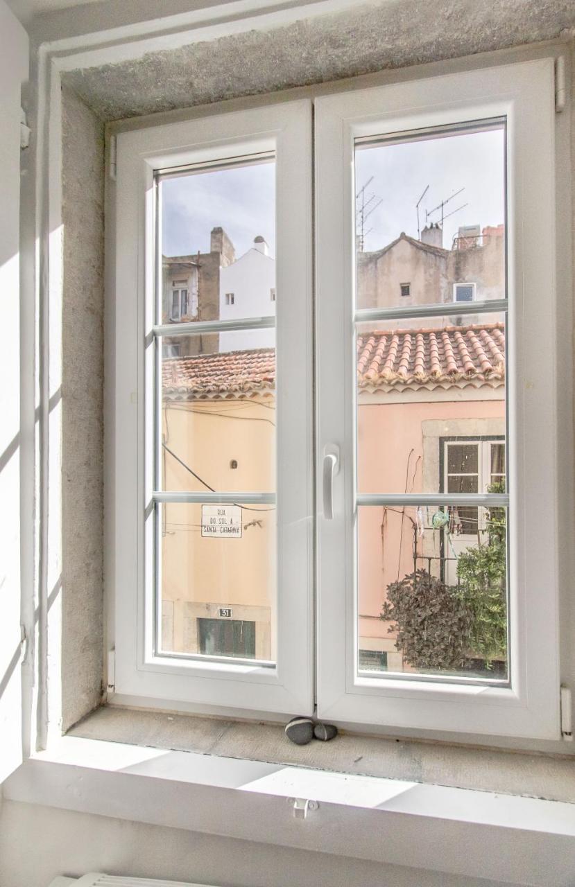 Appartement Unique and Stylish Flat in Historic Lisboa Extérieur photo